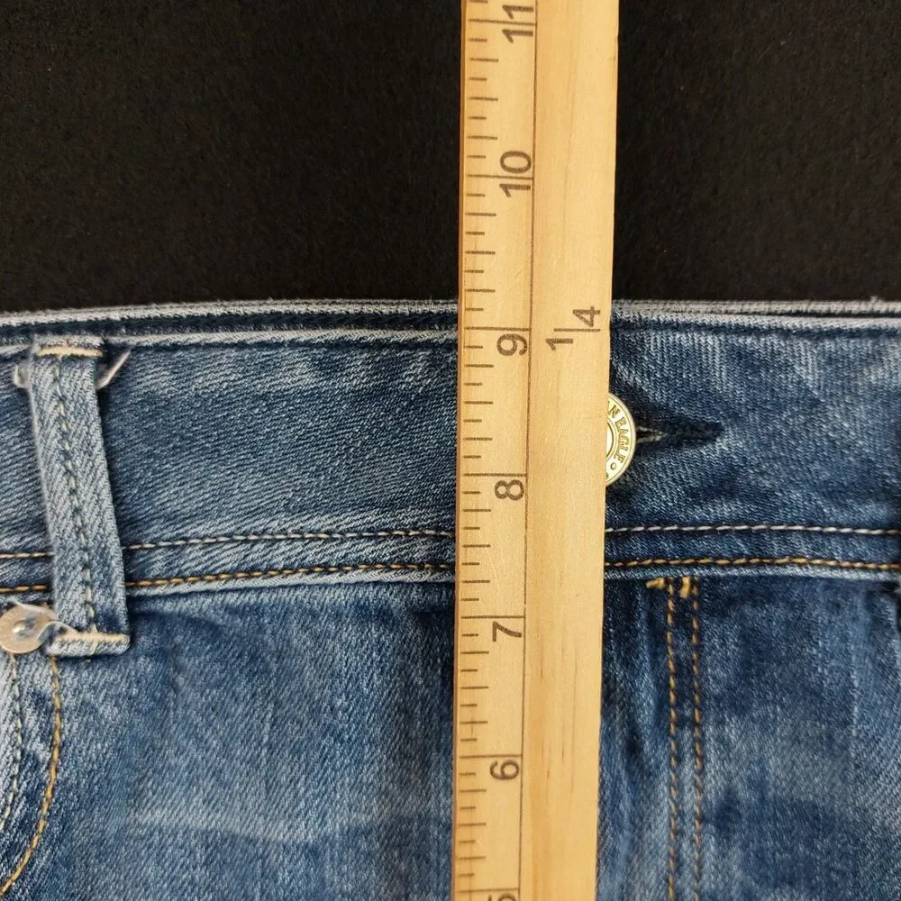 American Eagle Original Boot Cut Stretch Jeans Women's 12 (Fit 36x31) Distressed